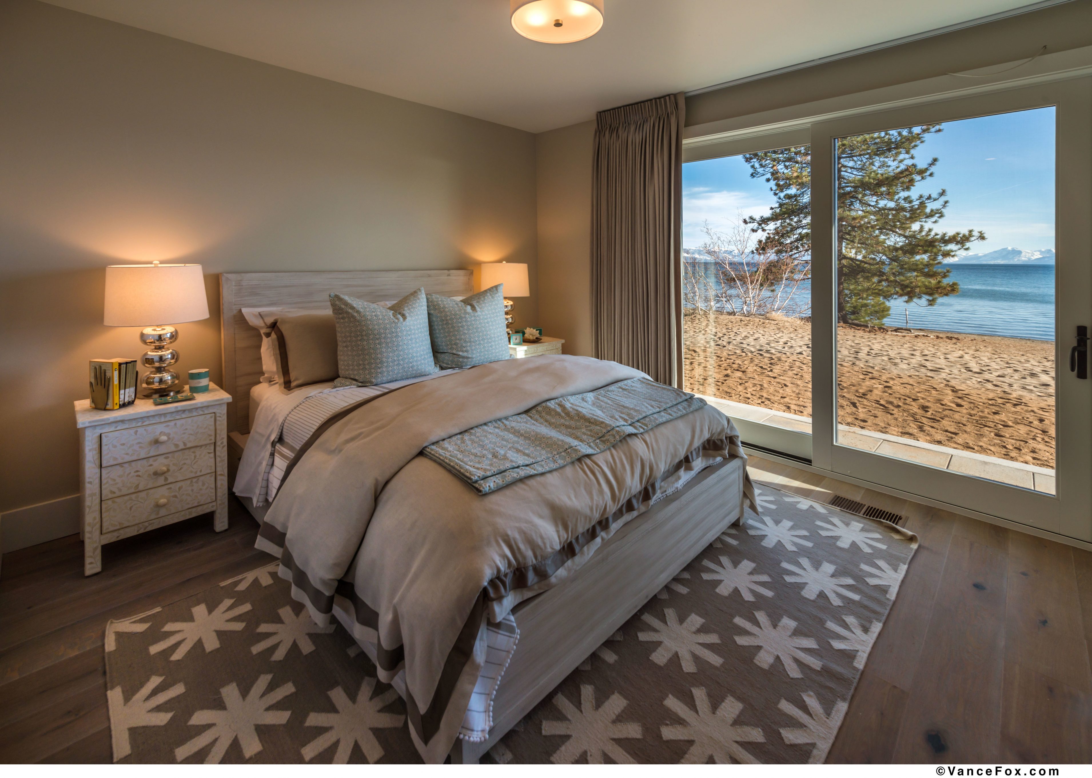 Peak 10 Lakefront Townhomes Dale Cox Architects