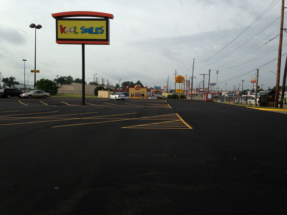 Commercial Dale's Paving