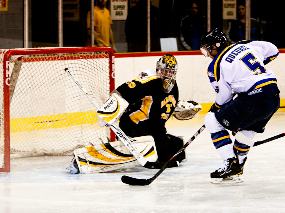 Women's hockey coach Lesley Jordan's contract not renewed Dalhousie