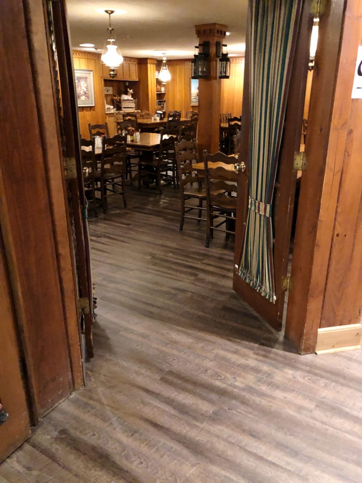 See our custom projects Dalton Wholesale Floors in Adairsville, GA