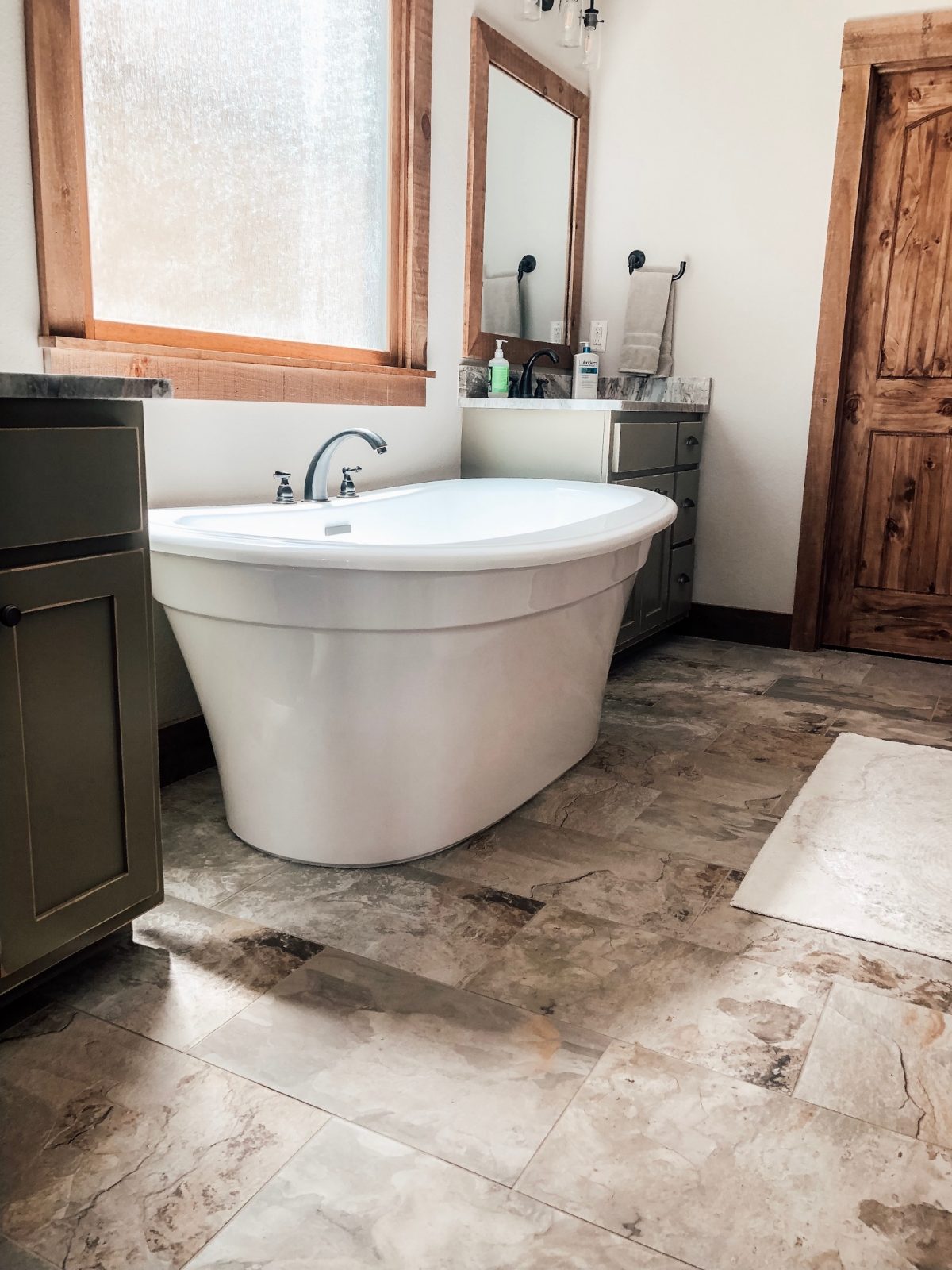 See our custom projects Dalton Wholesale Floors in Adairsville, GA