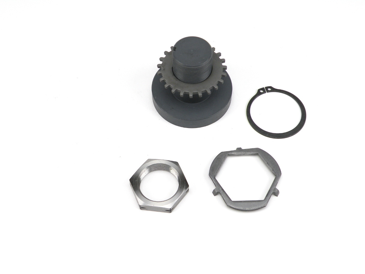 How To Install Locking Spindle Nut ⋆ Where we focus on HMMWV / HUMVEEs