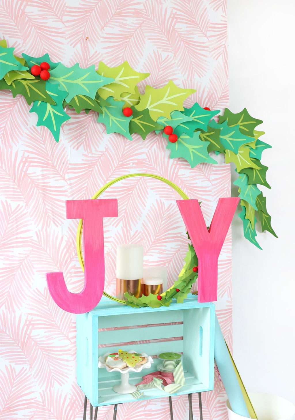 DecoArt and Cricut Holiday Decor Damask Love