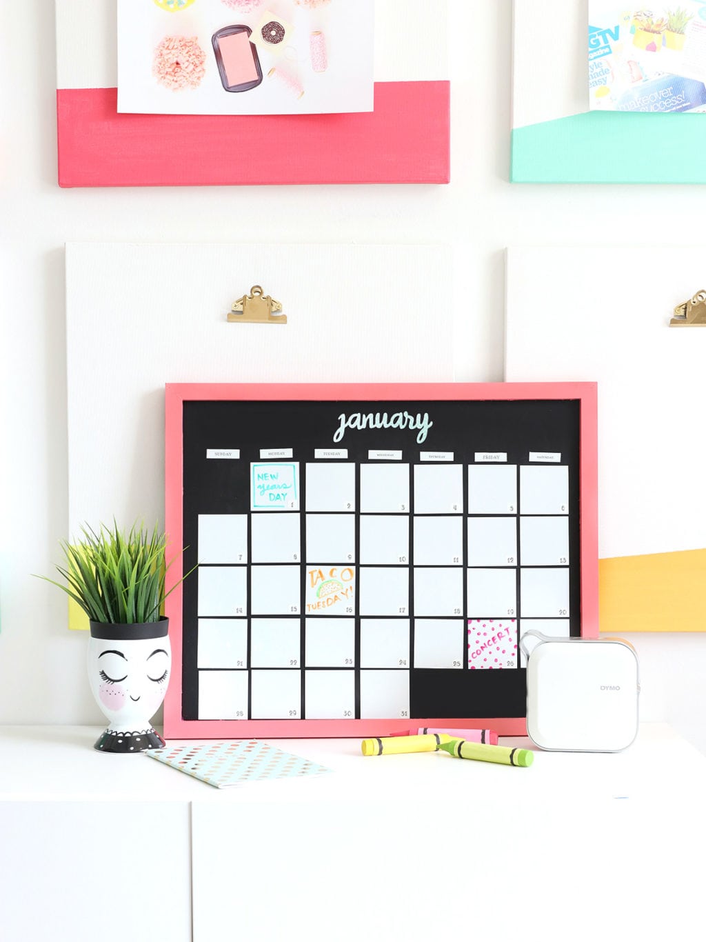 DIY Whiteboard Calendar Damask Love