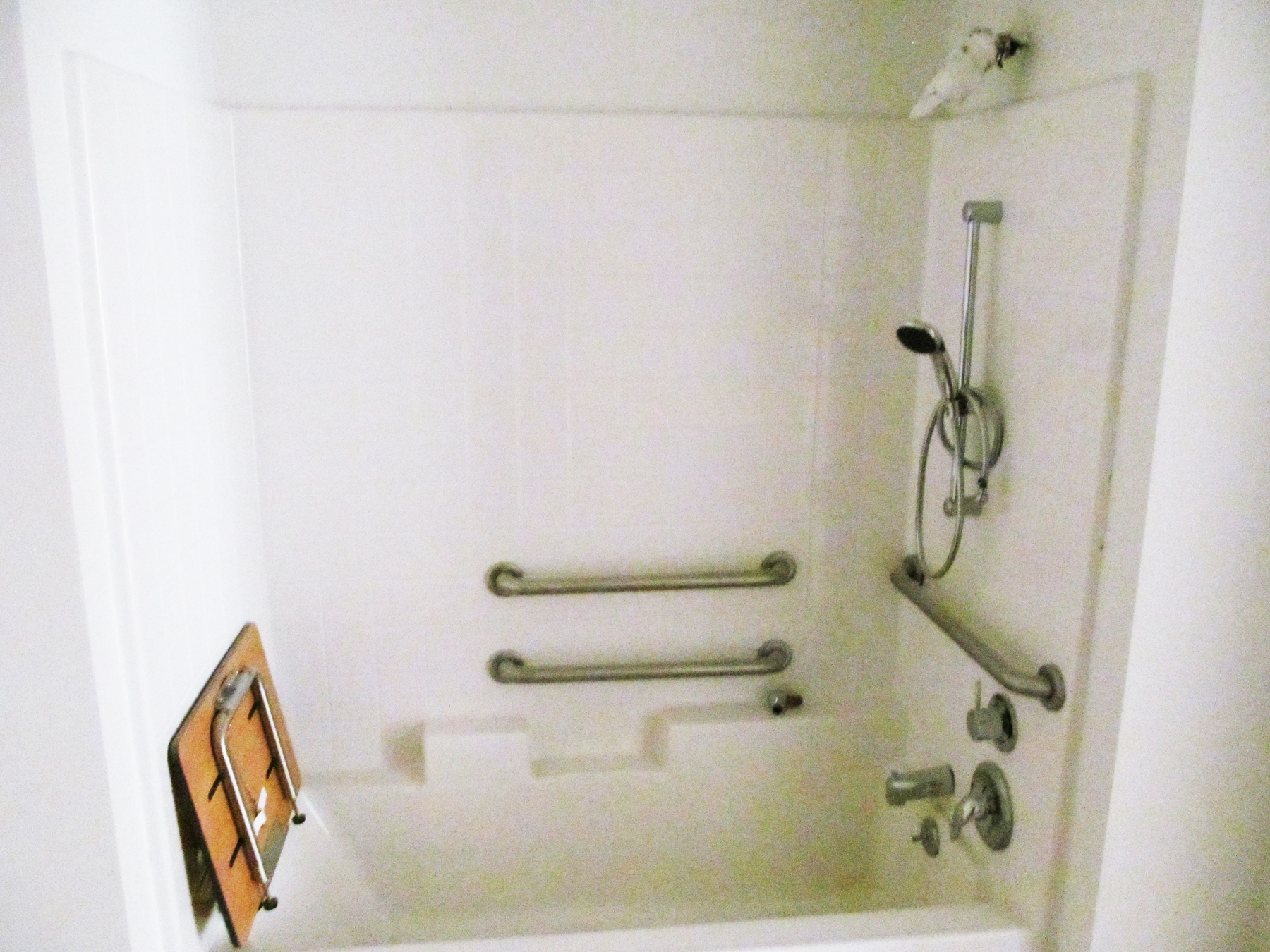 Arboleda Senior Apartments Manager Has A Heart for Seniors Dameron