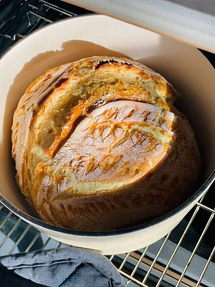 Dutch oven Bread Damiani Sicilian Fine Dining