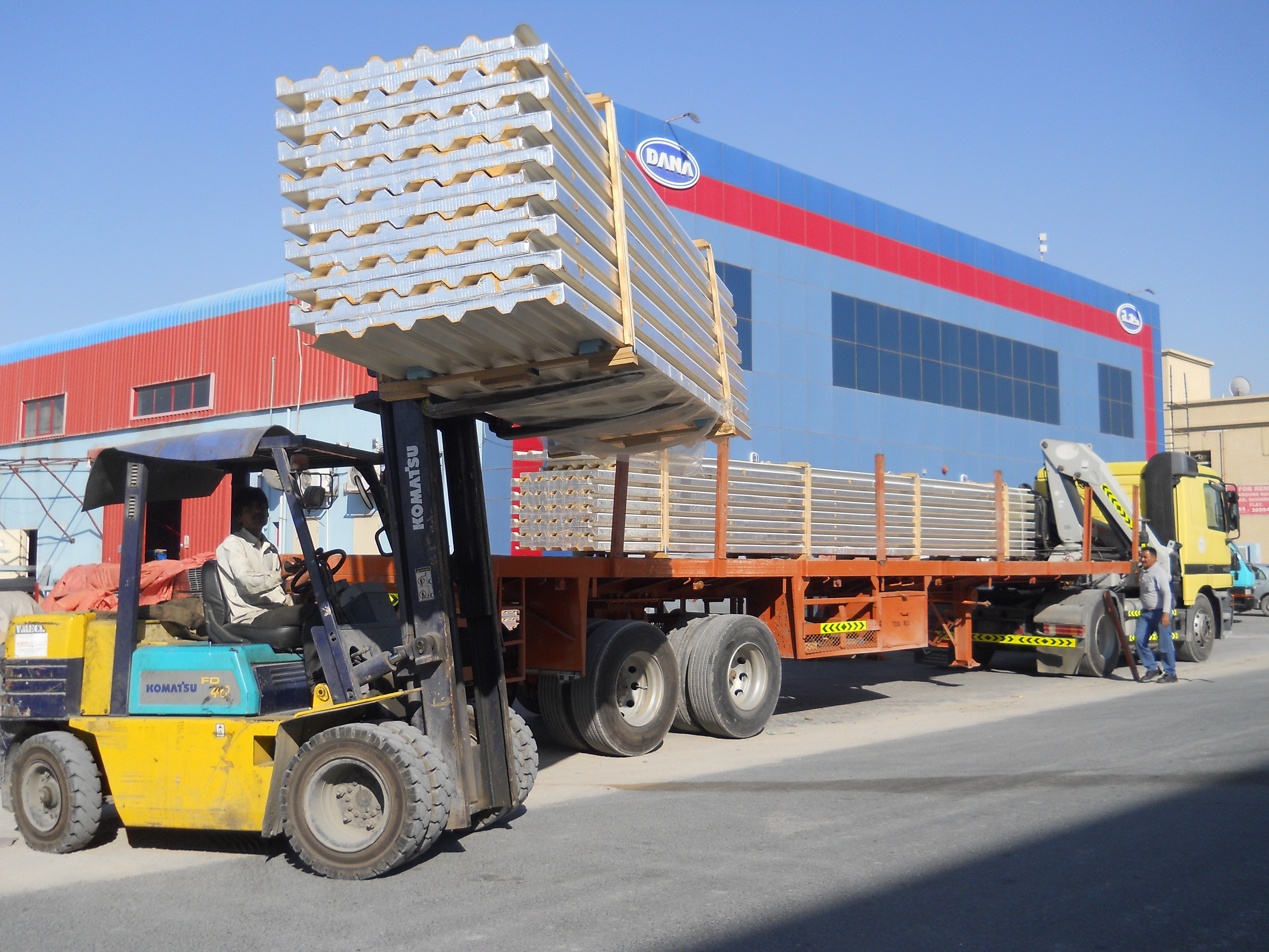 PU Foam Sandwich Panel Sandwich Panel manufacturer in U.A.E , Dubai , KSA