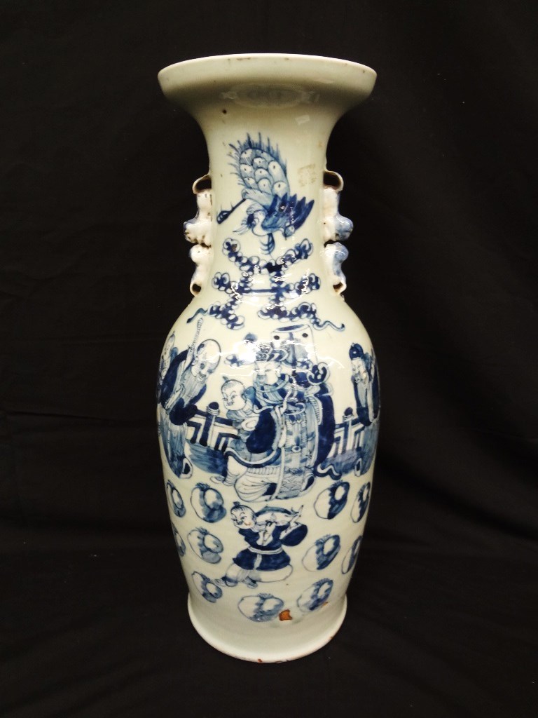 Lot Detail 18/19th Century Oversize Chinese 2 Handle Blue and White Vase