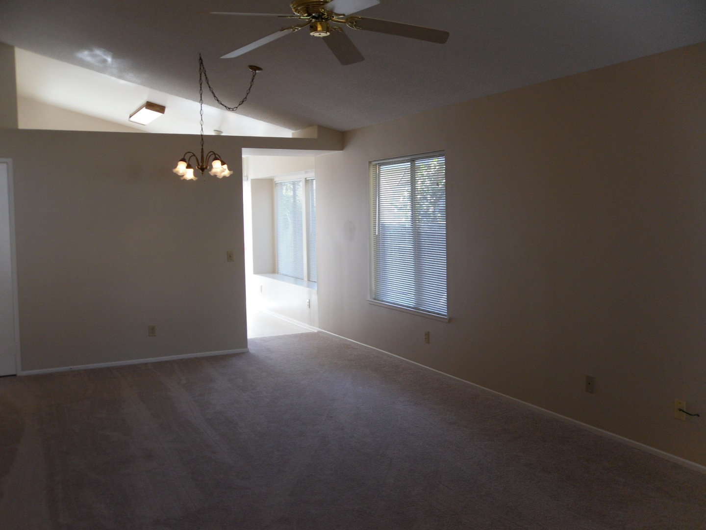 Sun City House for RENT!