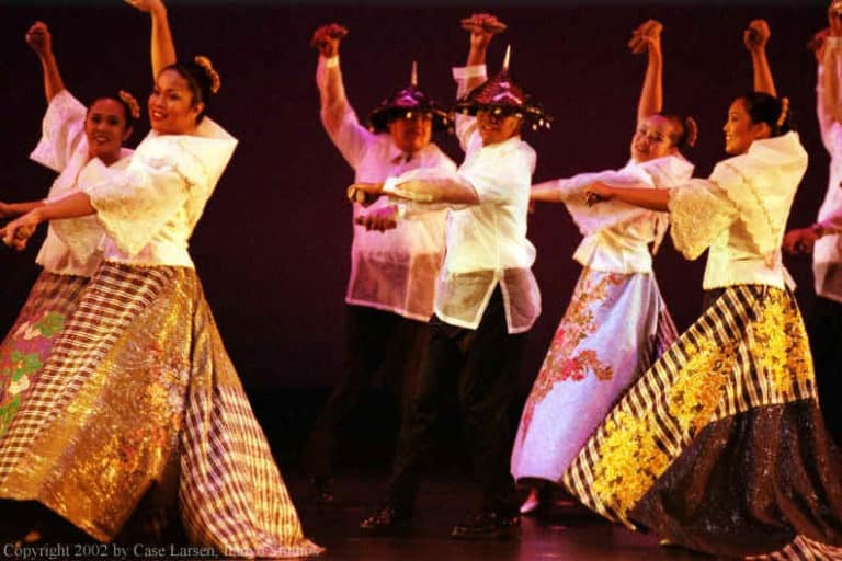 ITIKITIK PHILIPPINES A dance inspired by 'movements of a duck