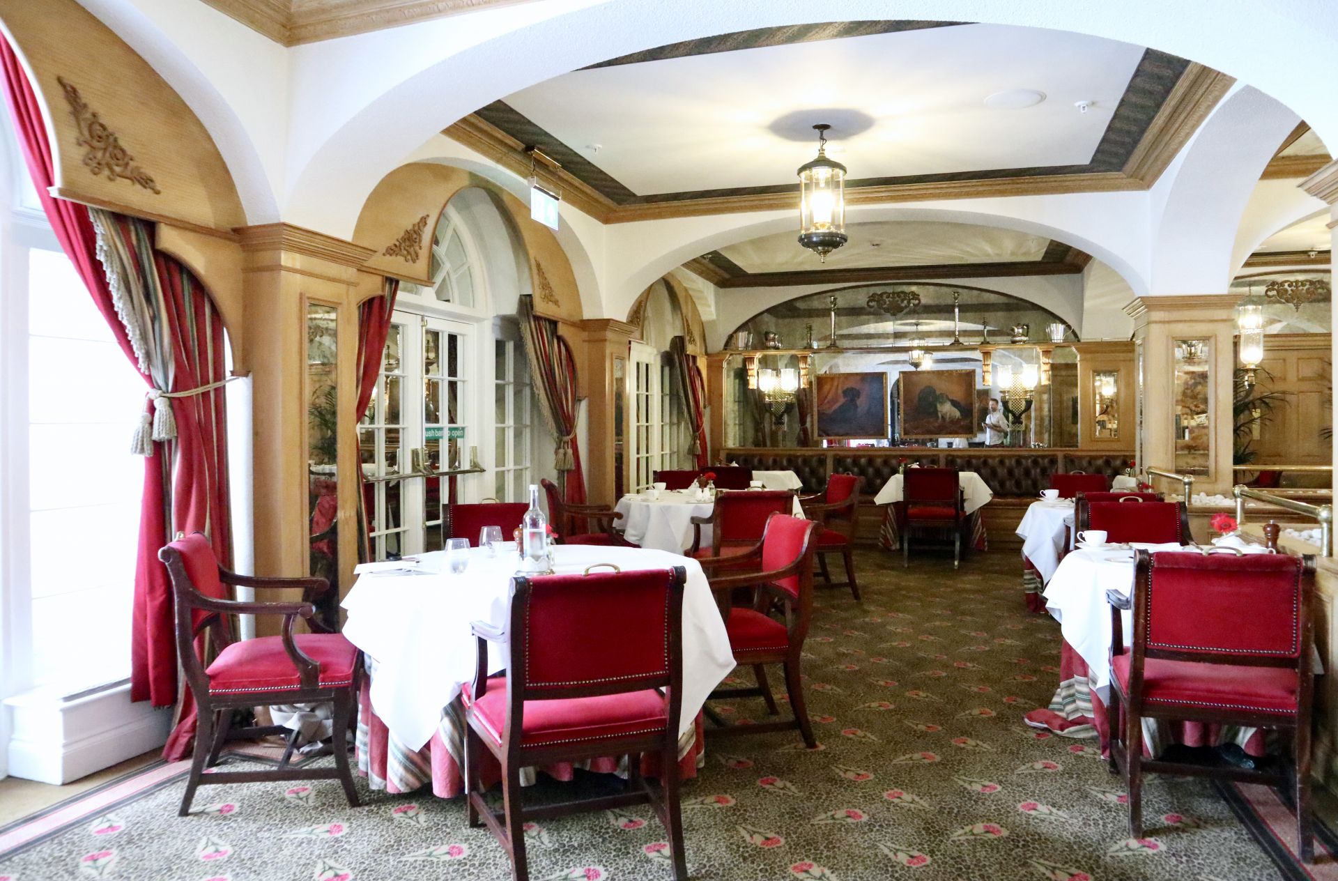 BUTLERS RESTAURANT THE CHESTERFIELD MAYFAIR Dancing In High Heels