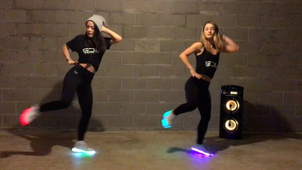 Advanced Shuffle Moves and Combos