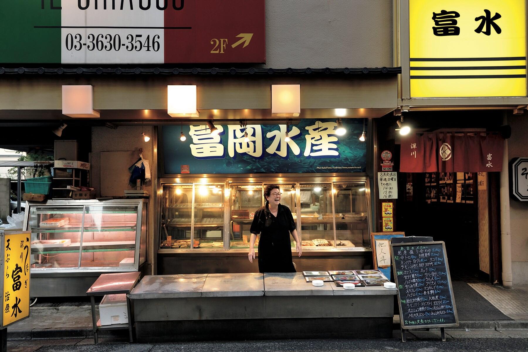 鮮度抜群！下町に愛される魚屋のアジフライ「食堂 富水」｜美味しいアジフライが食べたい！① 明日、どこに食べに行こう？ 【公式