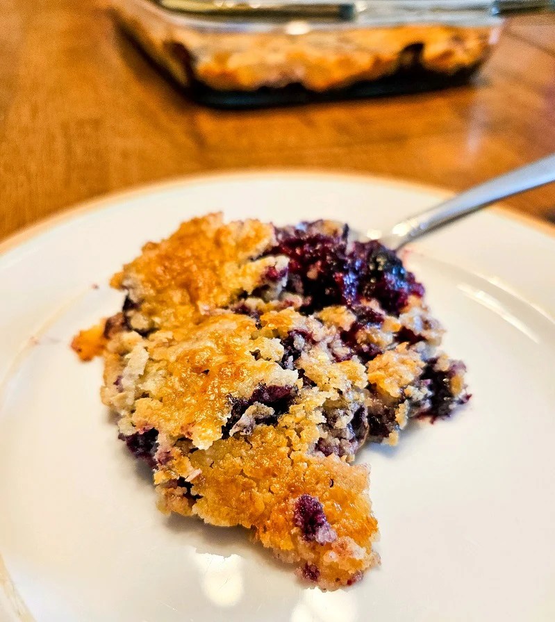 Berry Dump Cake D&D Beef
