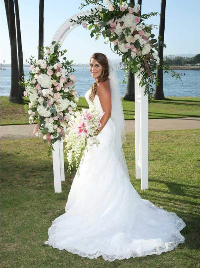 D&M Wholesale Flowers Flowers and floral arrangements in San Marcos, CA