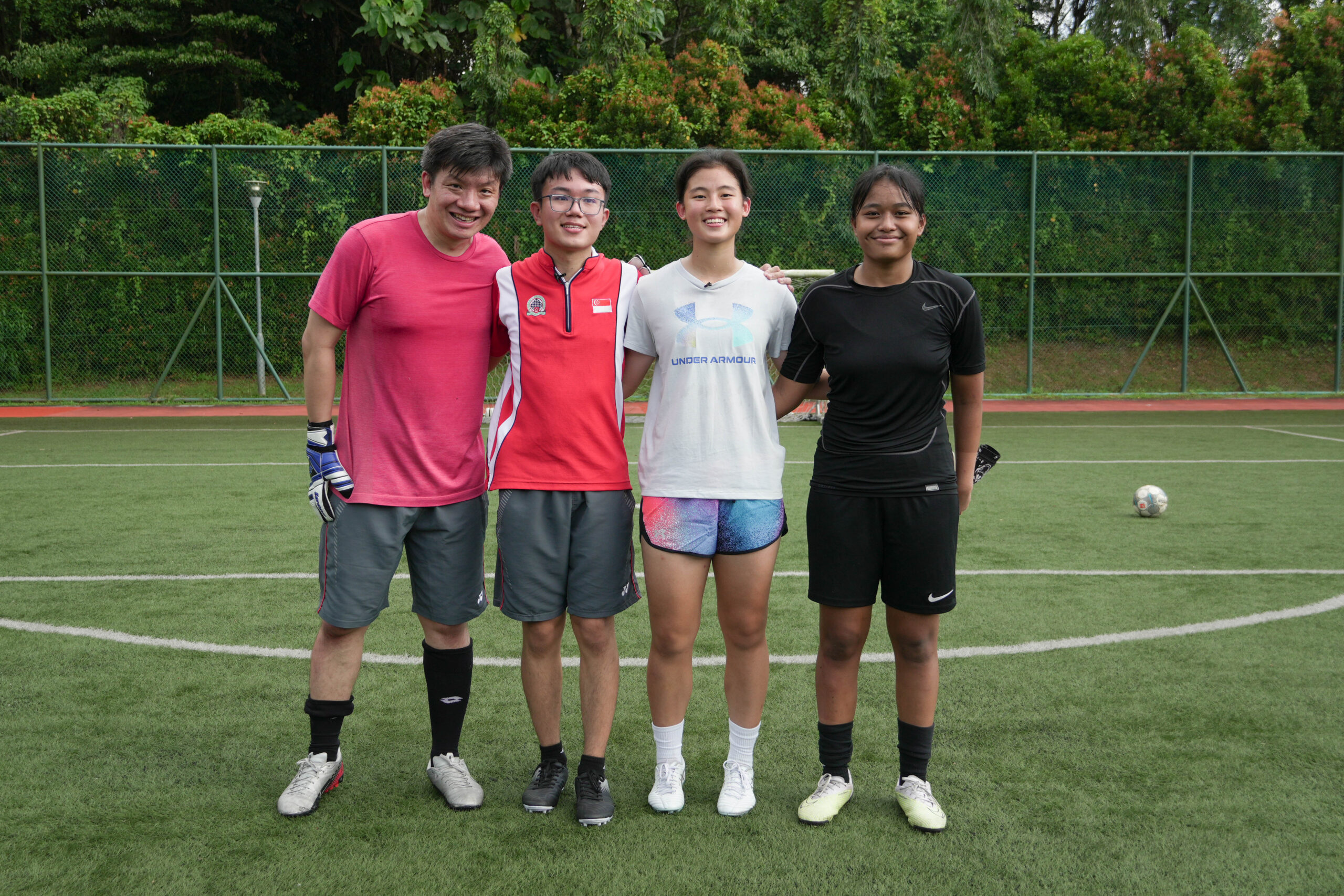 Football Meets Chess! Borussia Dortmund's Danelle Tan Takes on