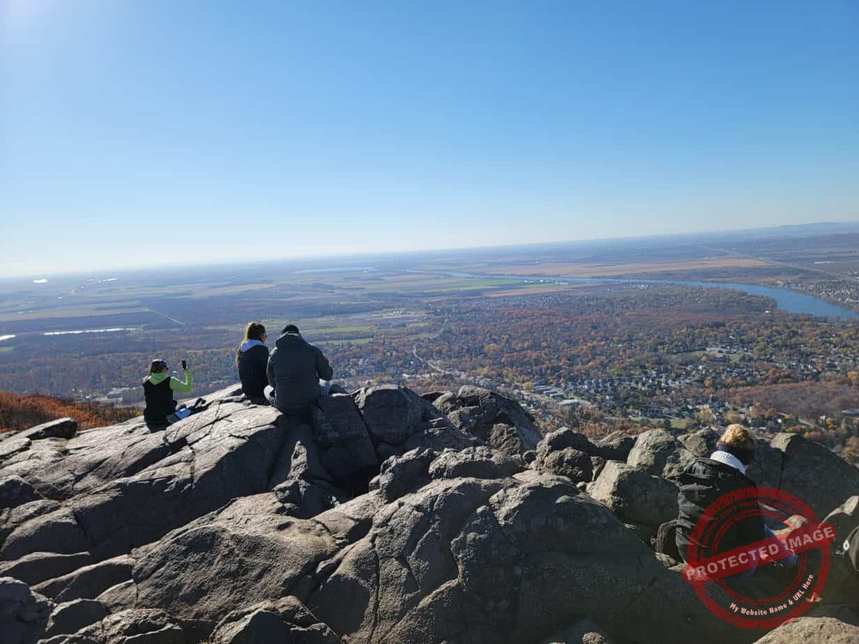Randonnée au mont SaintHilaire sur les sommets Rocky, Sunrise, Dieppe