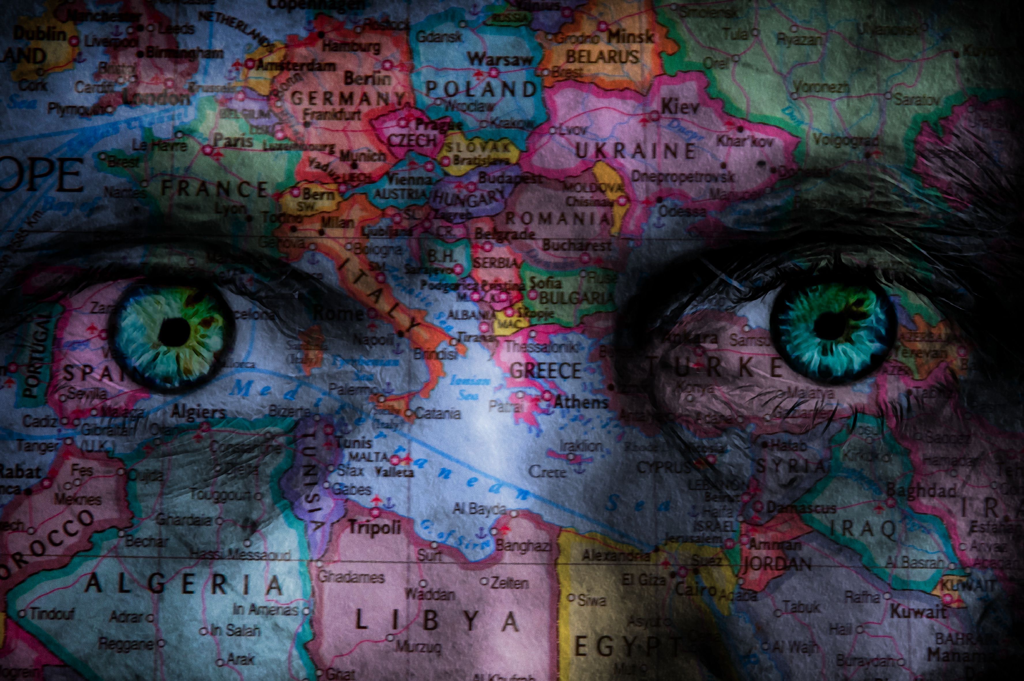 Elisabetta Canalis on Instagram: “Her face is a map of the world Is.