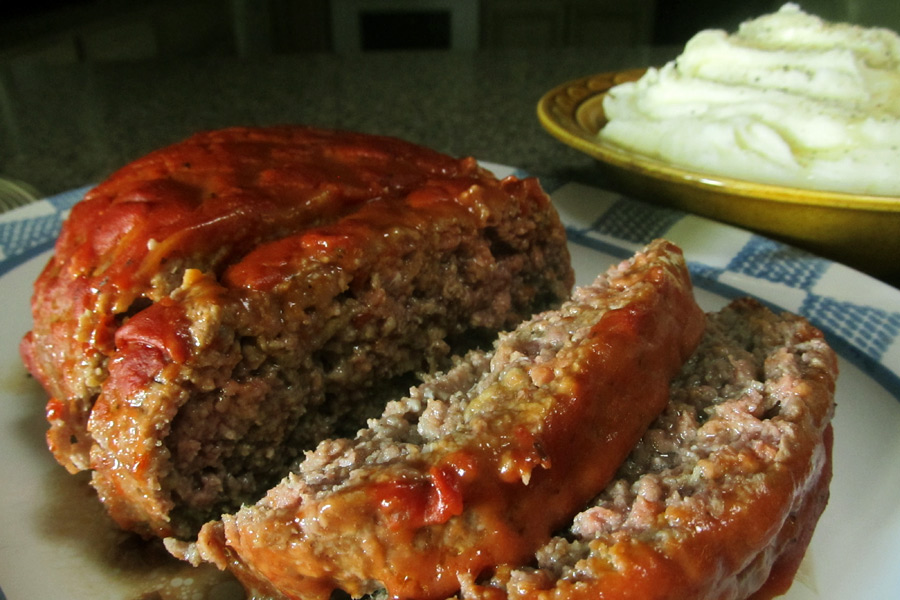 Grandma Jean's Meatloaf Dang Good Cookin'