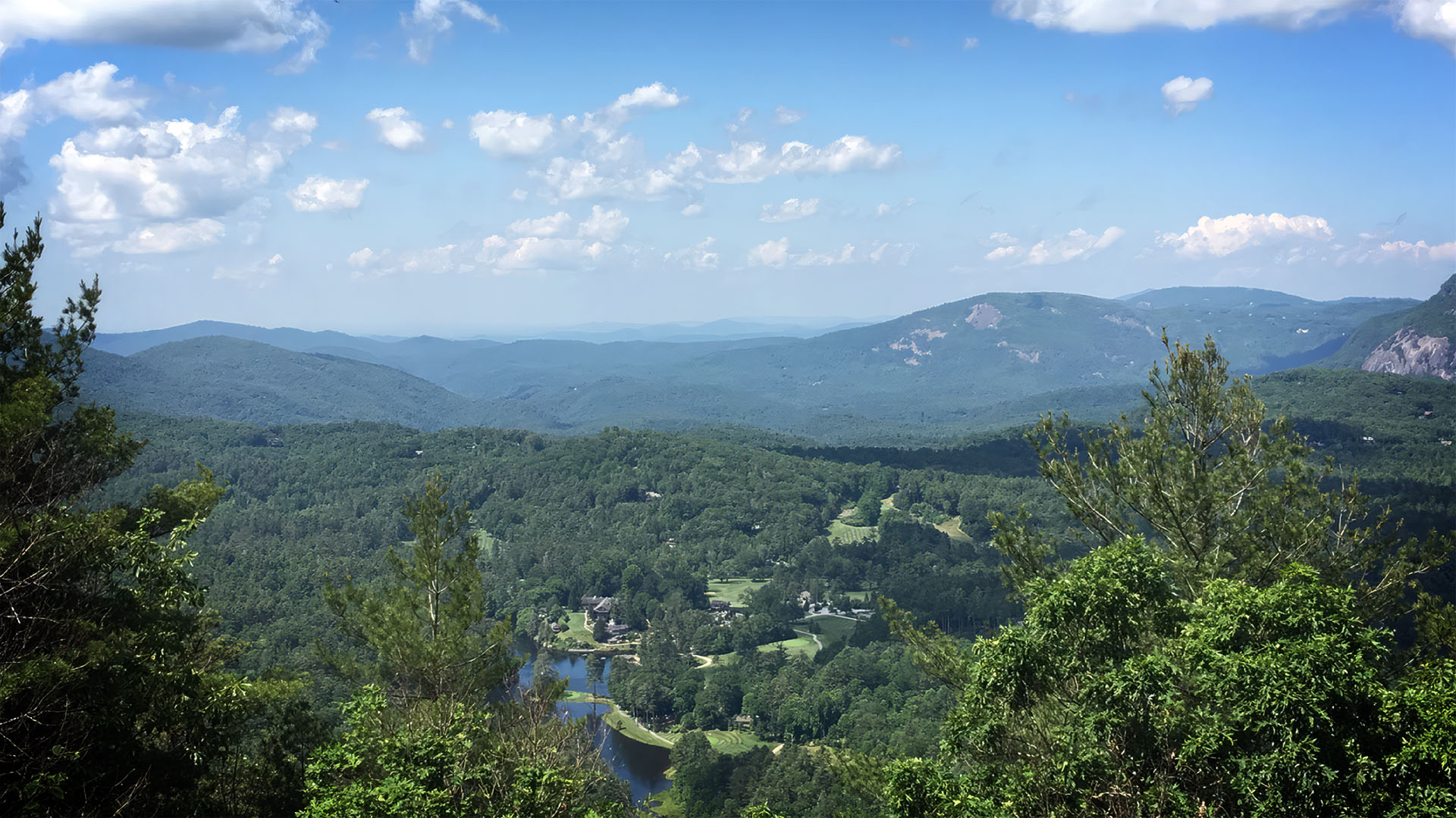 High Hampton Inn & Country Club Daniel Communities