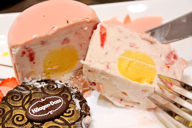 HäagenDazs Celebrate Mid Autumn with Ice Cream & Sorbet Yolk