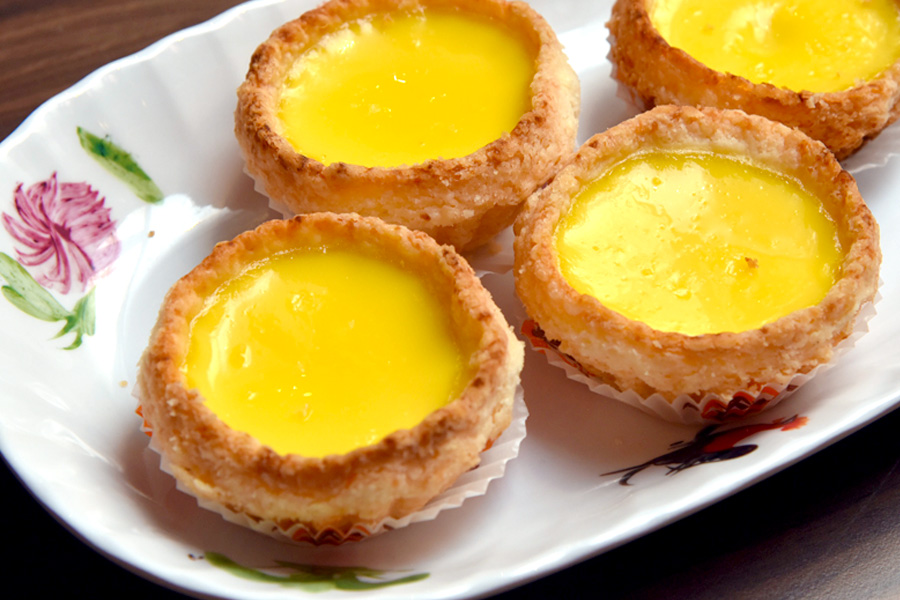 Honolulu Café Singapore Famous Flakey Egg Tarts, Too Bad For All The