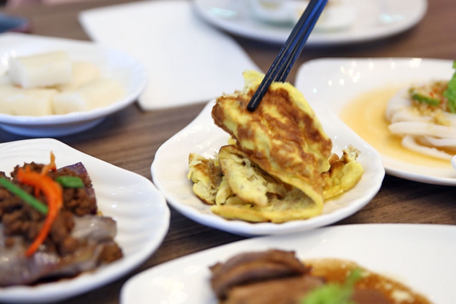 The ART Assumption Restaurant for Training 12 Porridge Buffet On