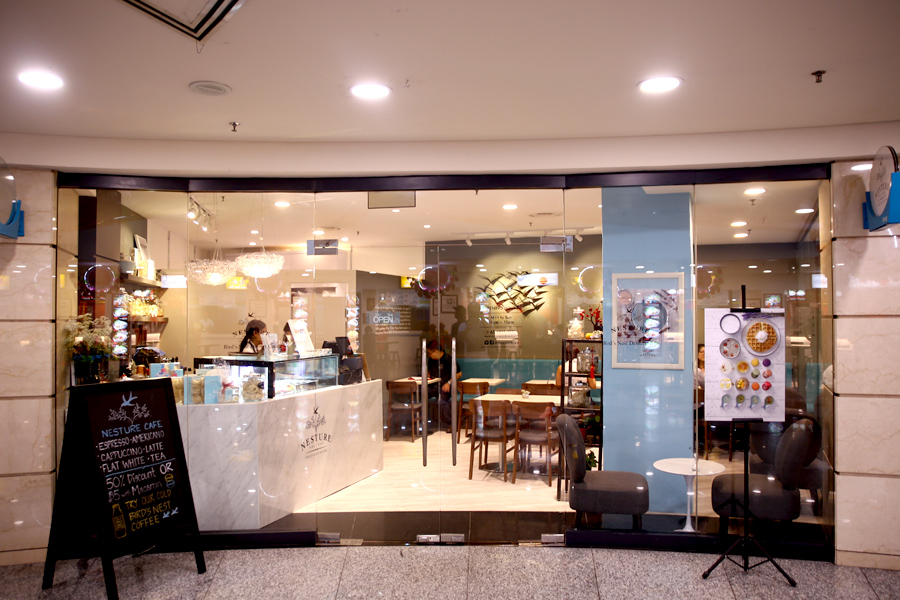 Nesture A Birds’ Nest Café In Singapore With Bird’s Nest Waffles