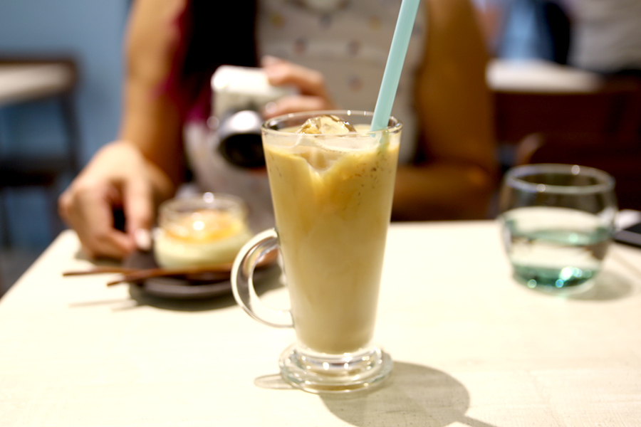 Nesture A Birds’ Nest Café In Singapore With Bird’s Nest Waffles