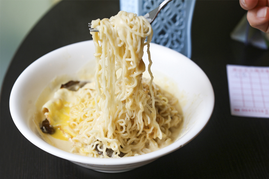 Sun Kee Cheese Noodles 新記餐廳 Famous For Cheese Instant Noodles, At