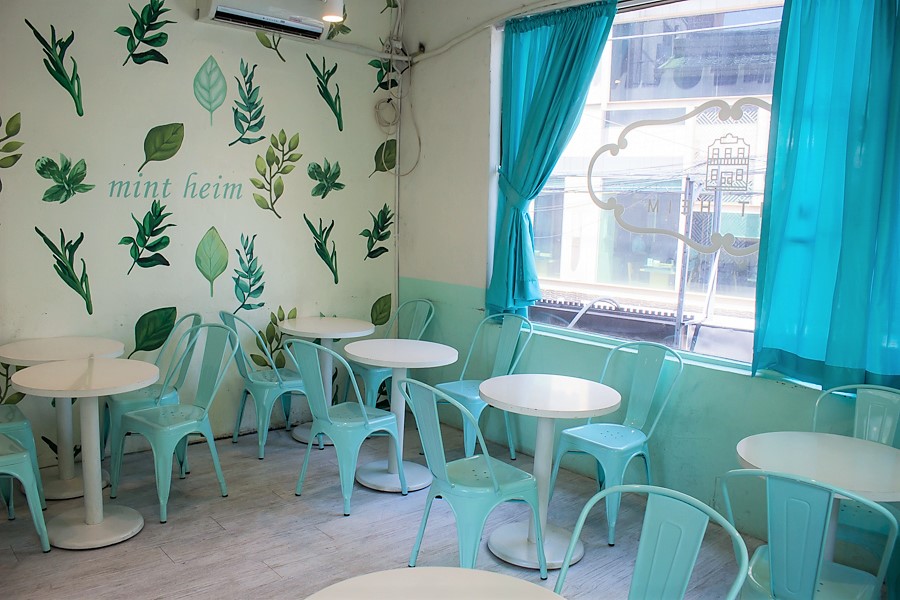 Mint Heim, Seoul All Things MINT And TurquoiseColoured Cafe In