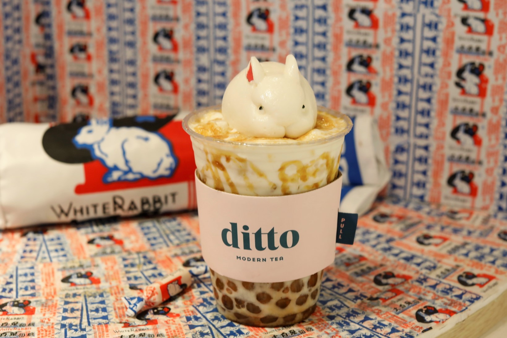 Ditto Modern Tea, Bangkok White Rabbit Bubble Tea With