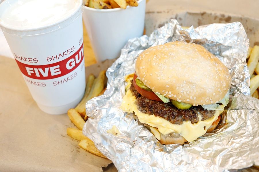 Five Guys Singapore Famous American Burgers At Plaza Singapura, Rather Pricey Though