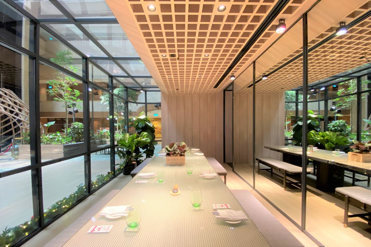 Peppermint Restaurant DineInGarden Ala Carte Buffet With Boston Lobster Au Gratin, At