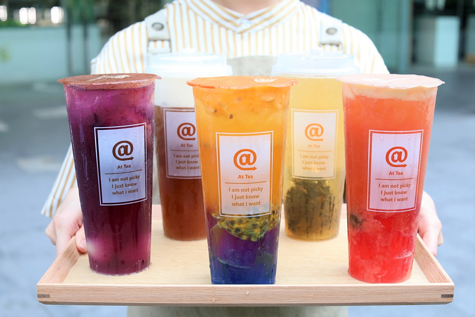 At Tea 署茗職茶 Singer Jam Hsiao Launches SpaceThemed Specialty Tea Cafe