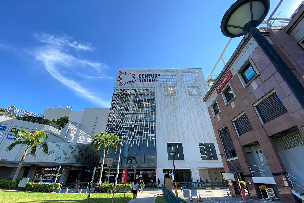 12 Century Square Restaurants & Cafes For Food, Includes Famous Gyudon