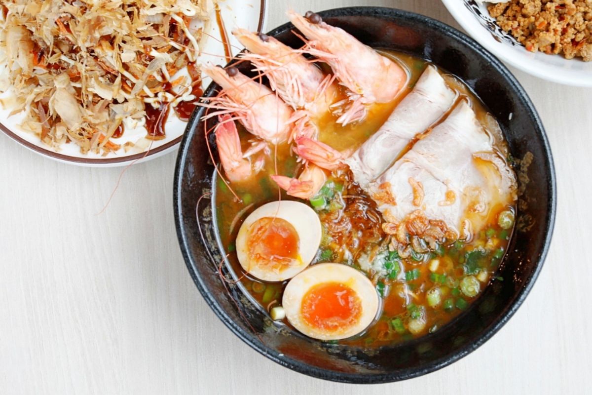 Menbaka Fire Ramen Launches Limited Prawn Ramen, The World’s First
