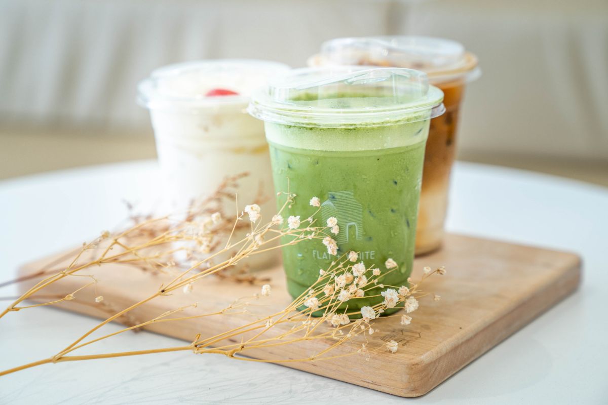 Flat+White Cafe, BANGKOK Minimalist WHITE Cafe At Thonglor