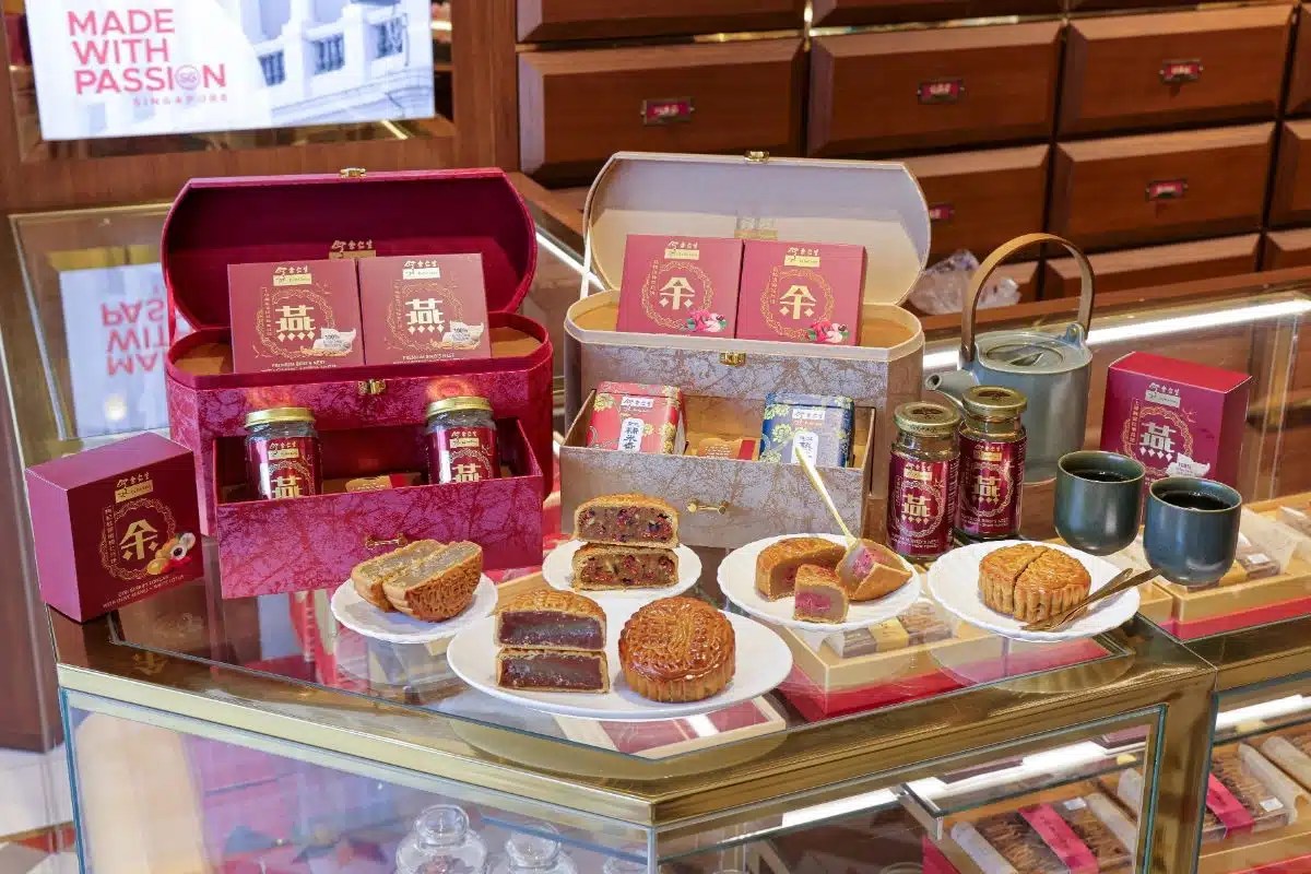 Eu Yan Sang Has Exquisite Bird’s Nest Mooncakes With 30 OFF, Get The