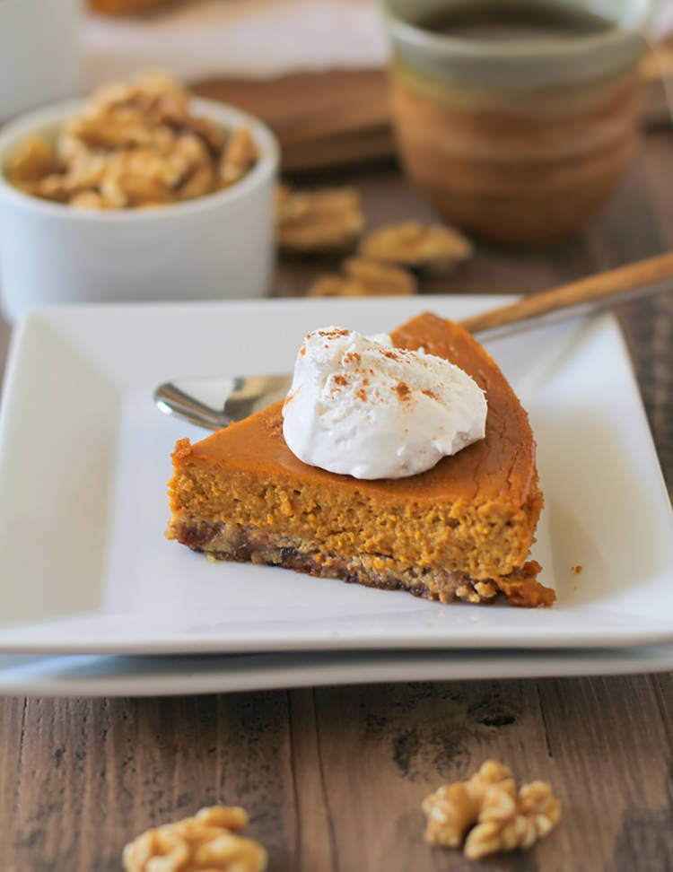 18 Paleo Apple and Pumpkin Dessert Recipes to Enjoy This Holiday Season