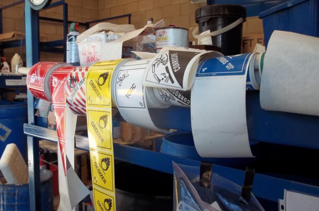 Radioactive Yellow Ii Label Juleteagyd