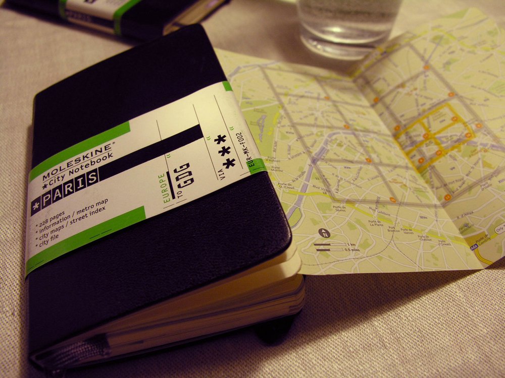 Moleskine City Notebook Paris Danilo Matoso Macedo