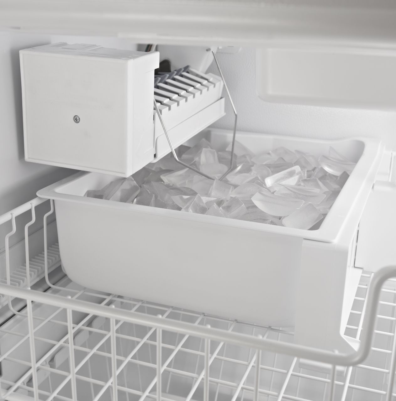 Troubleshooting an Icemaker That No Longer Makes Any Ice Dan Marc