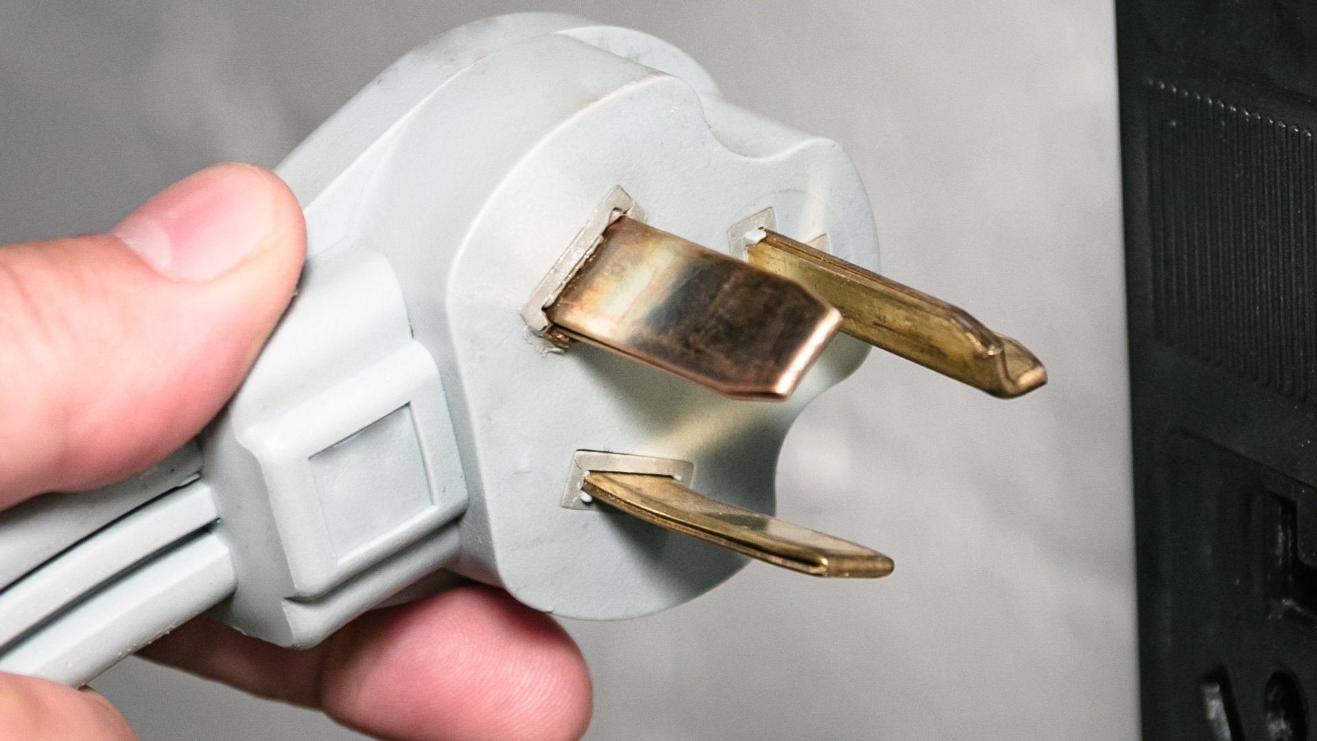 Dryer Won’t Start, Just Clicks? (How to Fix It) Dan Marc Appliance