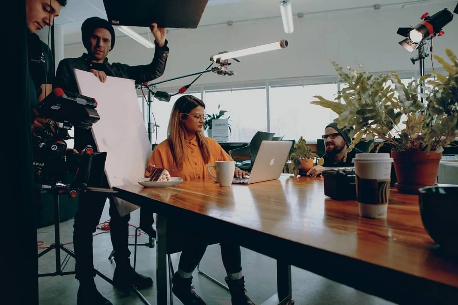 5 Tips to Remember When Working with A Video Production Company Dan