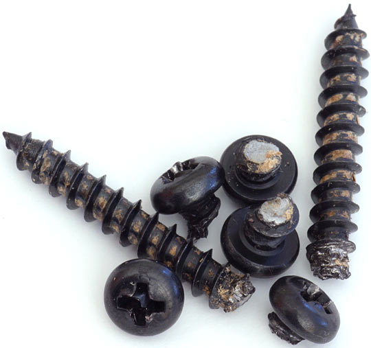 Review The Loud Speaker Kit S250 Subwoofer kit