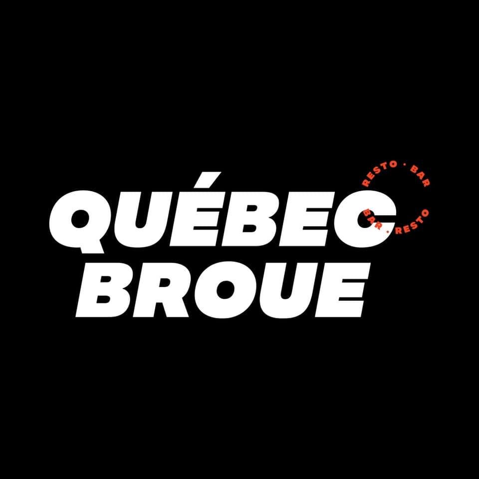 Québec Broue AncienneLorette Danseuses Nues