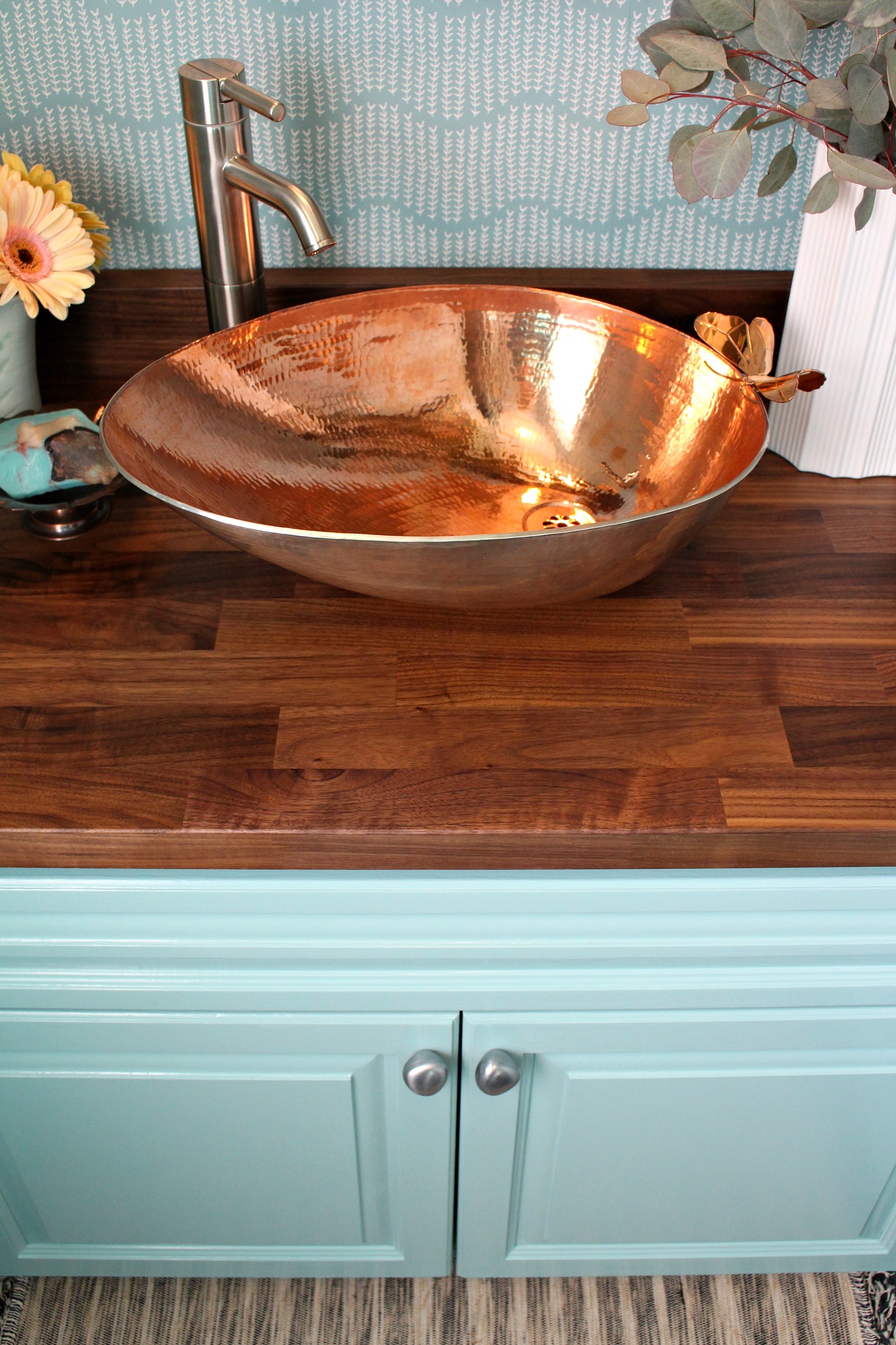 Cutting and Installing IKEA KARLBY Walnut Counter Dans le Lakehouse