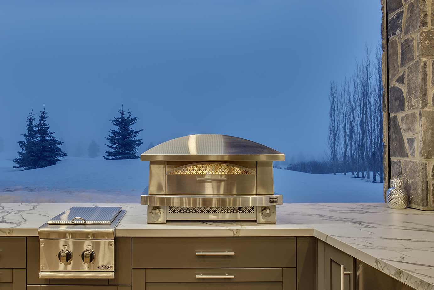 Outdoor & Stainless Steel Kitchen Danver