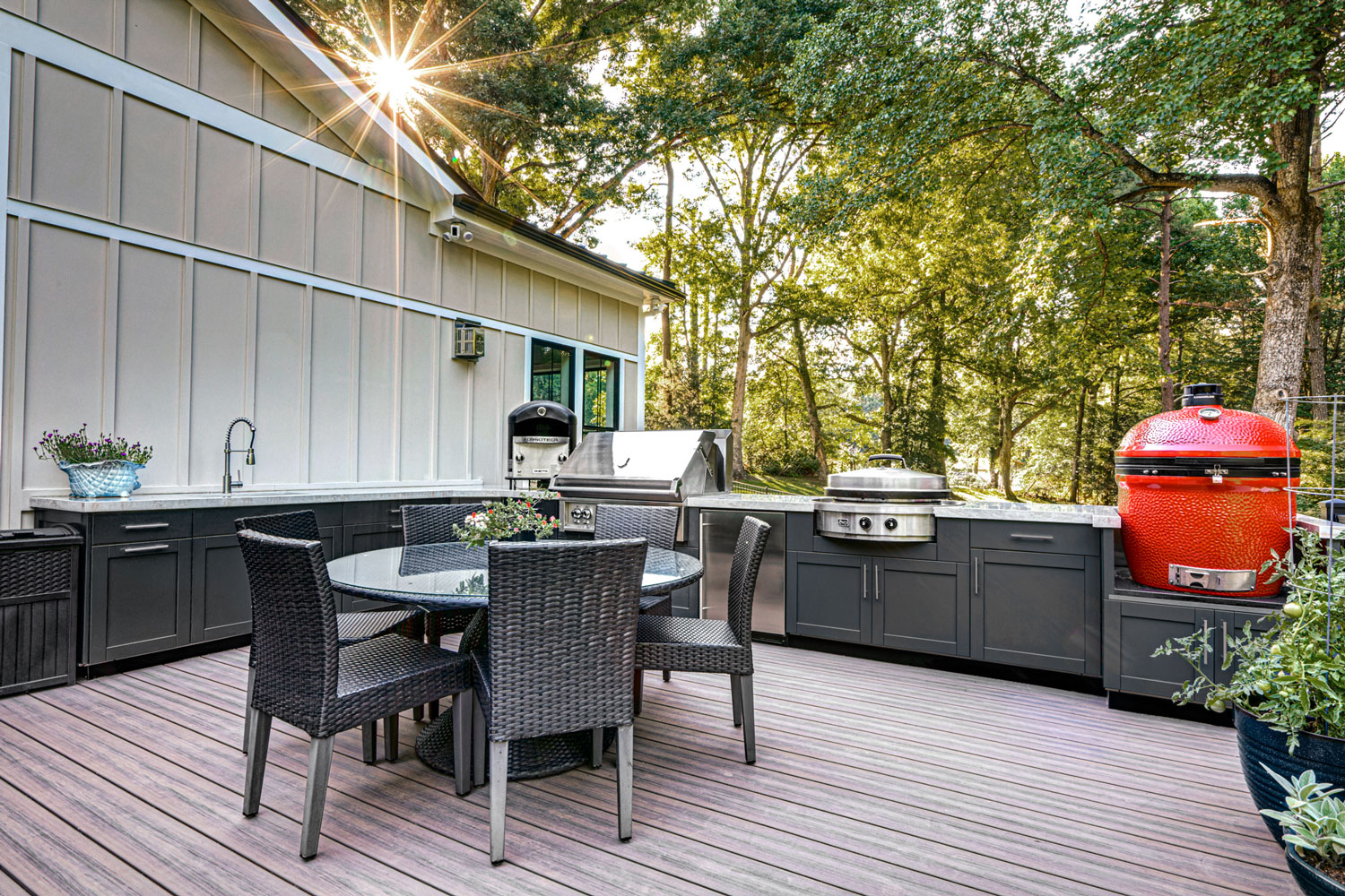 Aluminum vs. Stainless Steel Kitchen